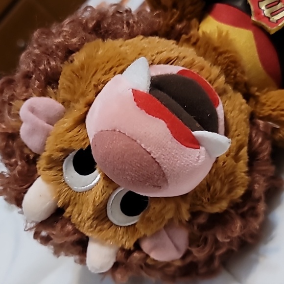 Disney Pixar Onward Manticore Mascot 9” Plush - Picture 7 of 7